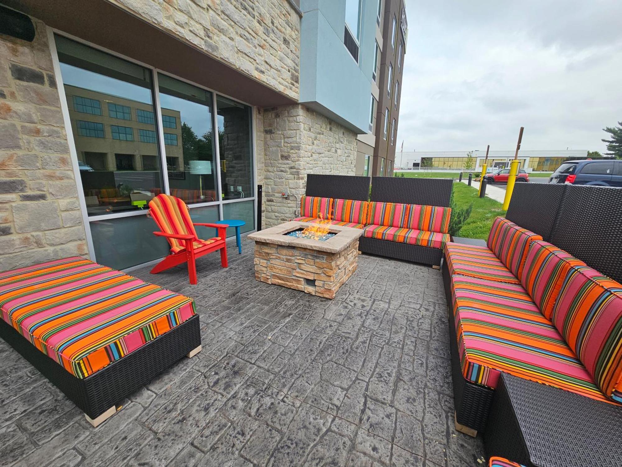 Home2 Suites By Hilton Allentown Bethlehem Airport Exterior foto